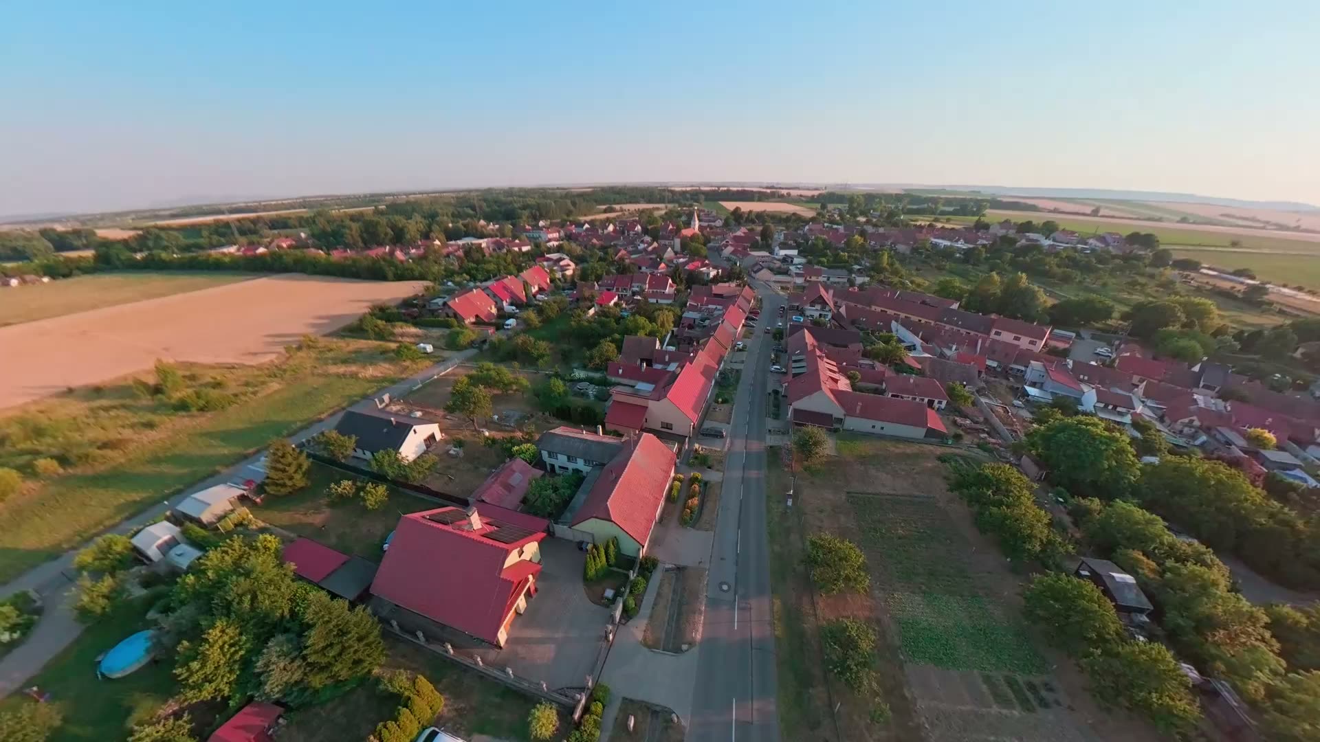 VirtualWare — FPV dron záběr z reálné produkce